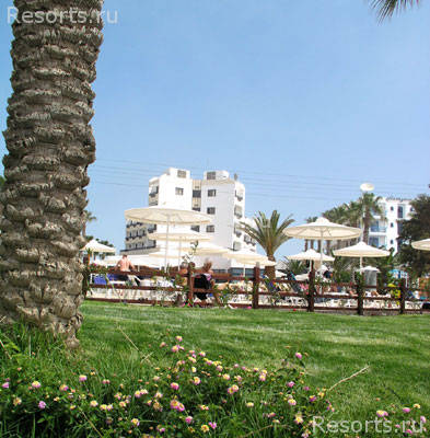 Pavlo Napa Beach Hotel 4